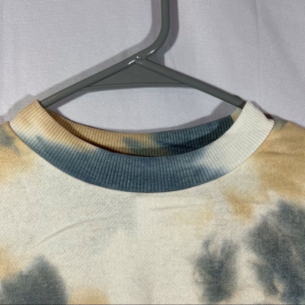 Nwt Love, Fire Crewneck Pullover Sweatshirt - Picture 6 of 14